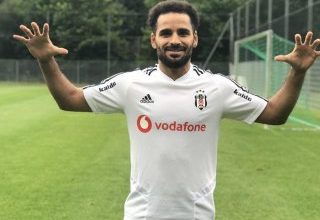 Douglas'tan Beşiktaş'a kötü haber