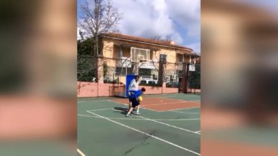 Ergin Ataman antrenmanı iptal etti, evinde oğluyla basketbol oynadı