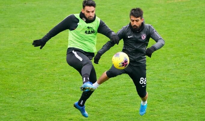 Gaziantep FK'de futbolcular 3 Nisan'da topbaşı yapacak
