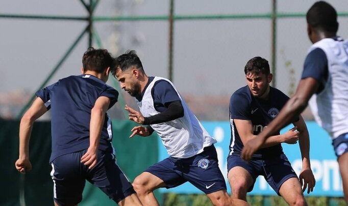 Kasımpaşa'da Göztepe maçı öncesi üç yetkisiz