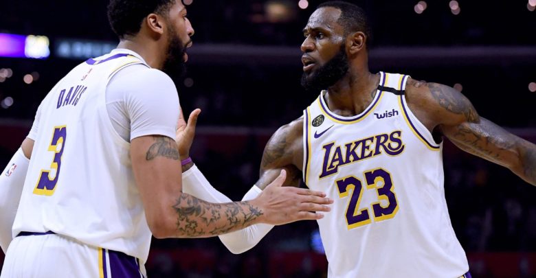 Los Angeles Derbisinde Gülen Taraf LeBron & Davis!