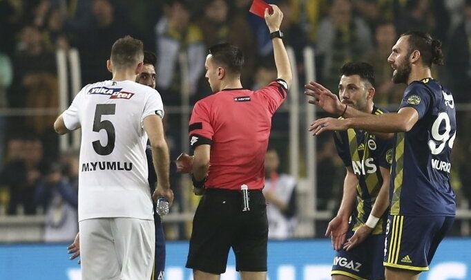 Mustafa Yumlu: "Fenerbahçe attığı gole bu değin seviniyorsa..."