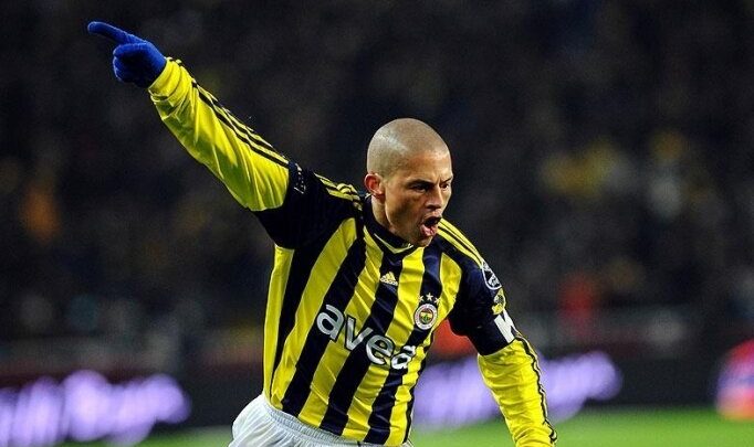 Alex de Souza: "Çeyrek finale çıktığımız sene fazla güçlüydük"