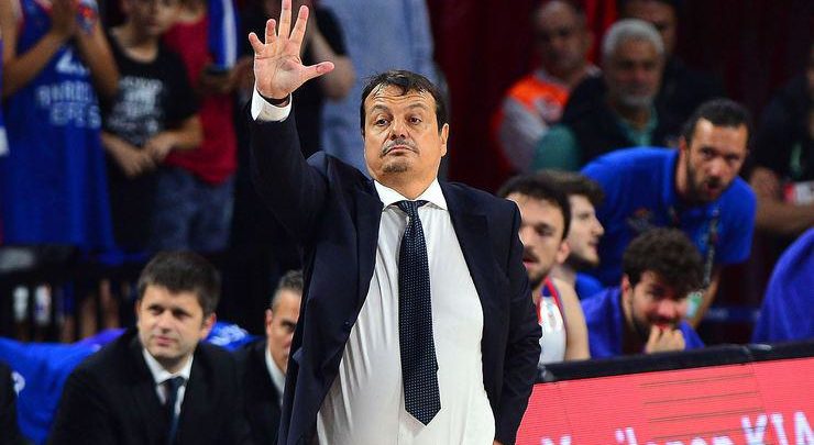 Ergin Ataman enlerini sıraladı, kendisini 2 kelime ile anlattı