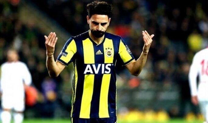 Mehmet Ekici: "Fenerbahçe'ye hizmetim bitmedi"