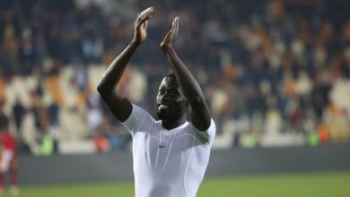 Trabzonspor'un Senegalli futbolcusu Ndiaye'den ülkesine yardım