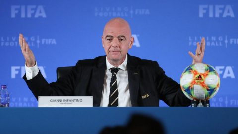 FIFA Başkanı Infantino: `Her şey yüzde 100 güvenli hale gelmeden...`