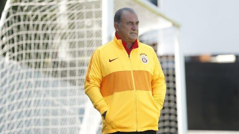Fatih Terim`den `Irkçılığa Hayır` paylaşımı