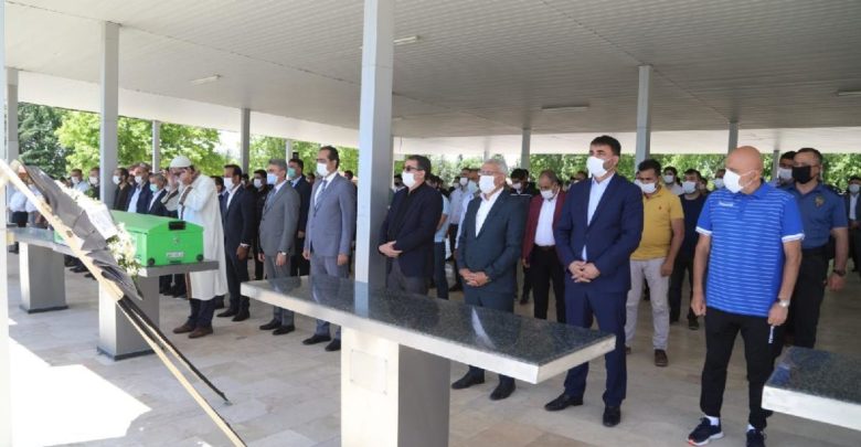 Malatyaspor Başkanı Adil Gevrek ’in babası toprağa verildi