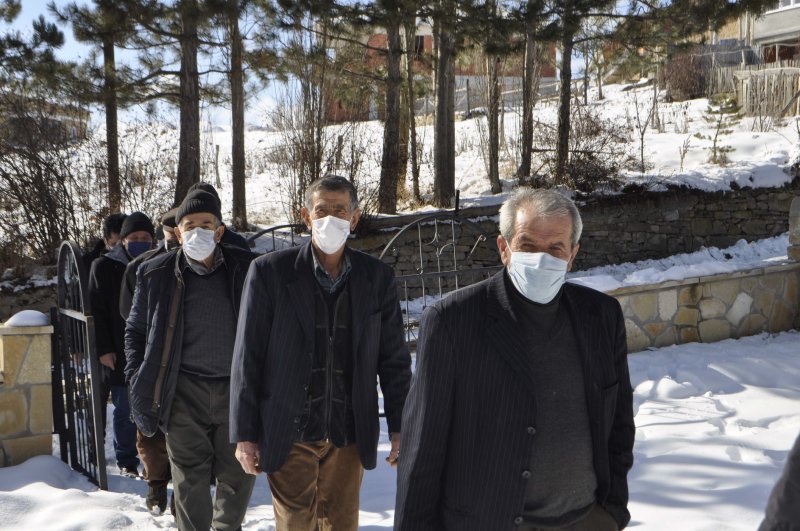 ozel-gumushanenin-aksaray-koyunde-yunus-malli-sevinci_7924_dhaphoto6