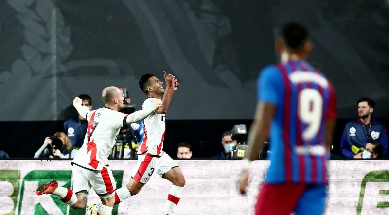 2021-10-27t173800z_1797928429_up1ehar1cz95k_rtrmadp_3_soccer-spain-ray-fcb-report