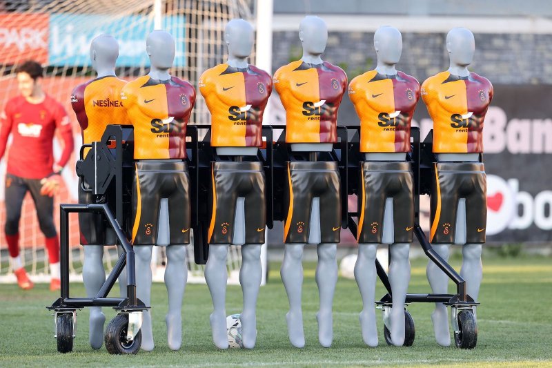 ee98910b-6846-4eee-a48c-0d8cff209318201-1