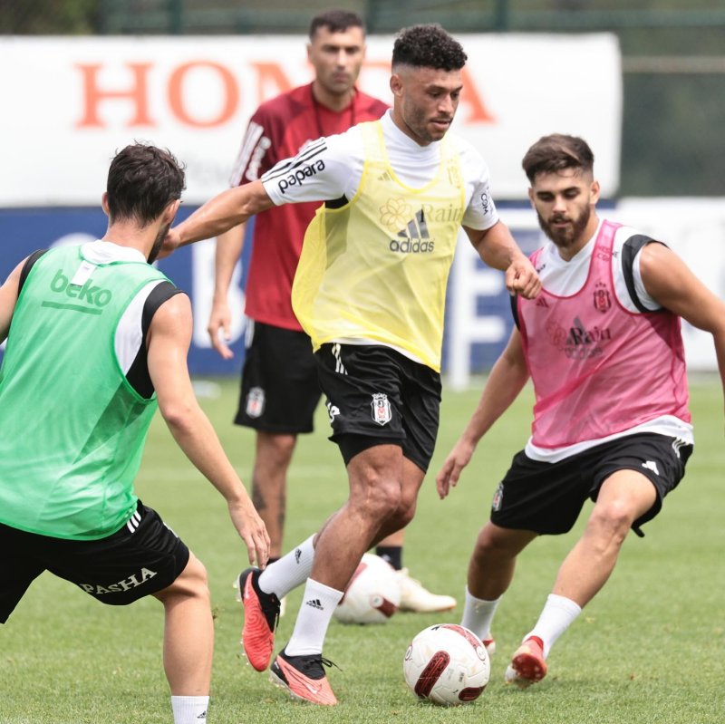 367737693_870058994479215_7188827012898509693_n1